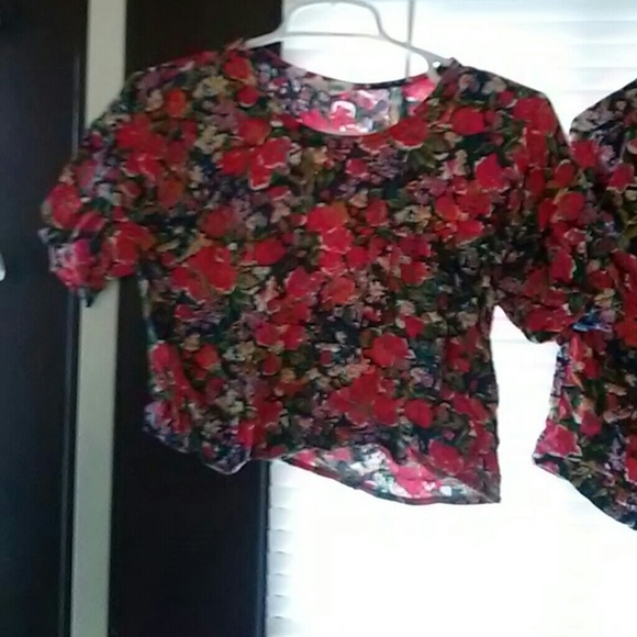 Brise short set - Picture 2 of 3